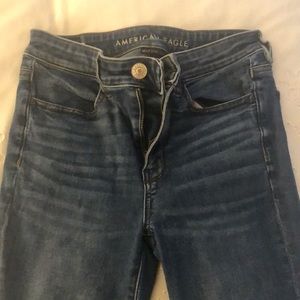 Medium wash skinny jeans American eagle